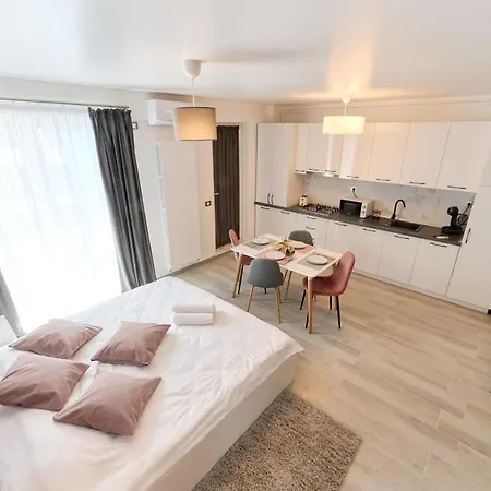 Studio177 Nord10byalezzi Apartment *